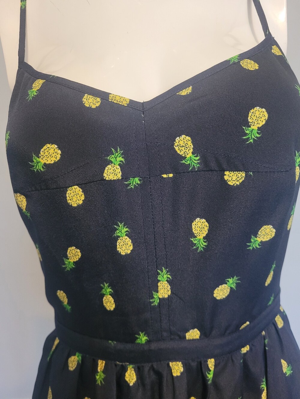 J.Crew Navy Blue Pineapple Print Spaghetti Strap Mini Sundress, VGUC, Size 8 - Picture 3 of 10